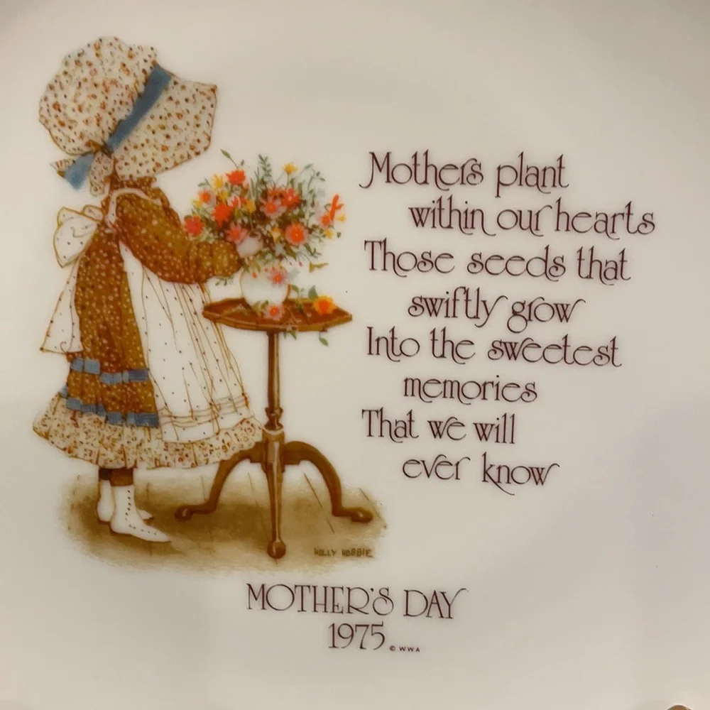 Holly Hobbie Plate
